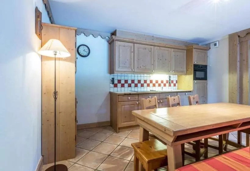 Chalets Du Gypse Appart Pied De Pistes Piscine Spa Parking 8 Pers 77 M2 C01