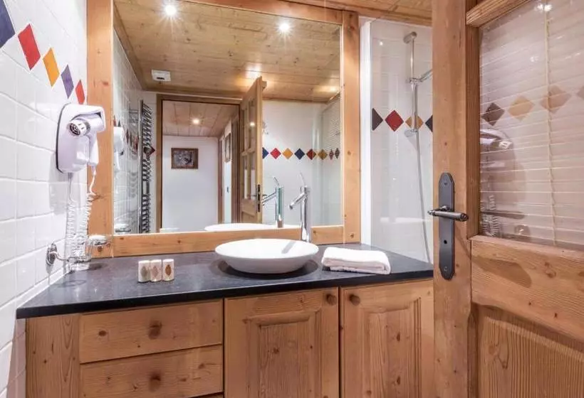 Chalets Du Gypse Appart Pied De Pistes Piscine Spa Parking 8 Pers 77 M2 C01