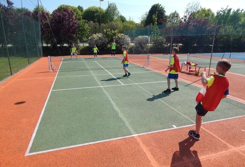 Отель Adria Holiday Pra  Delle Torri