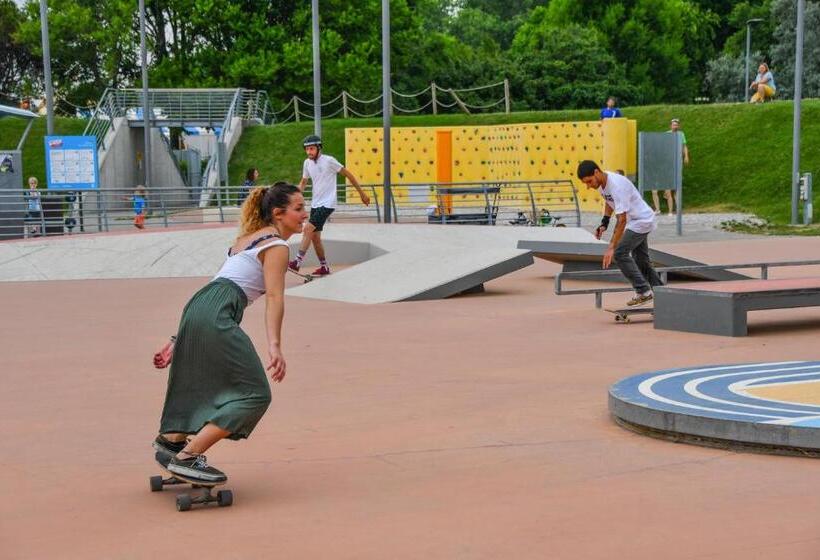 Отель Adria Holiday Pra  Delle Torri