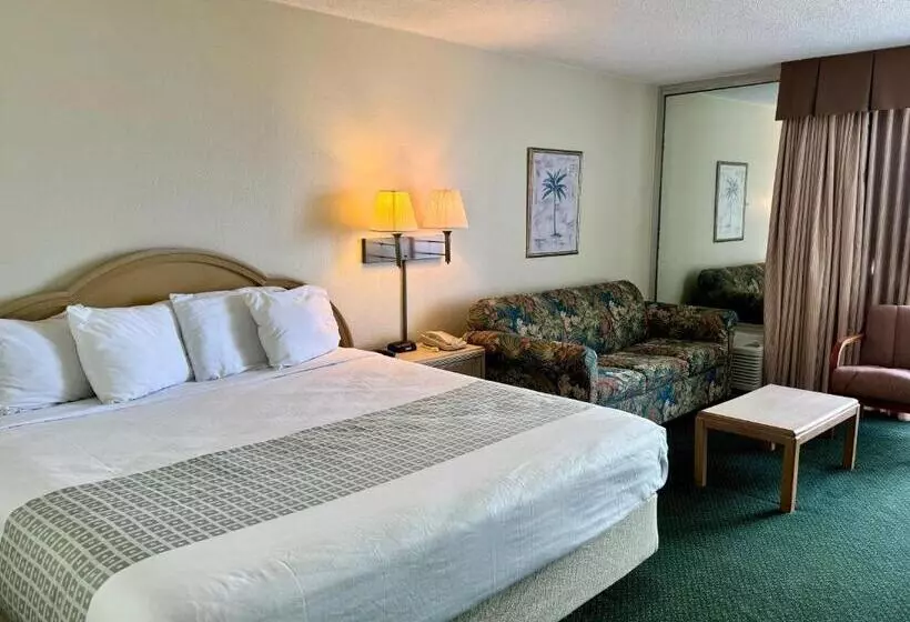 Hotel Boardwalk Beach Resort