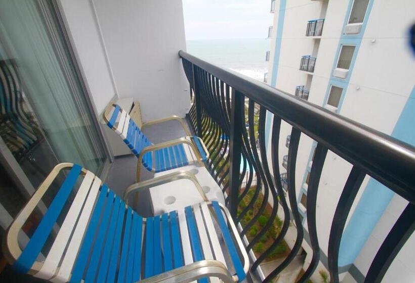 فندق Boardwalk Beach Resort