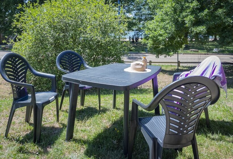 ホテル Les Chalets De La Vingeanne