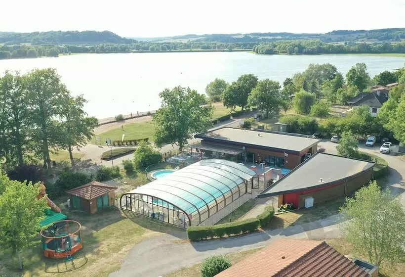 Отель Les Chalets De La Vingeanne