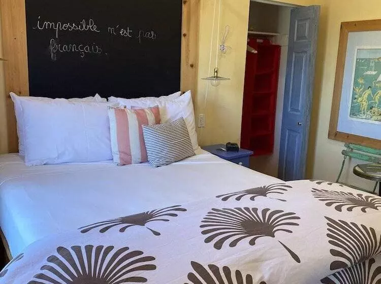 בית מלון כפרי Metro