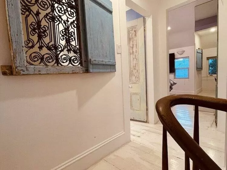 בית מלון כפרי Metro