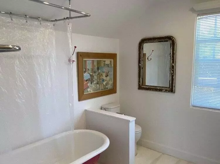 בית מלון כפרי Metro