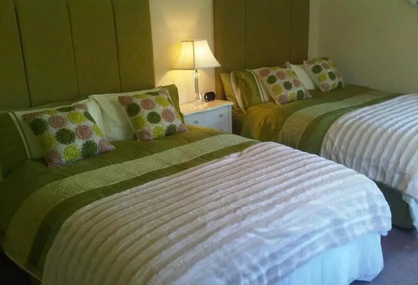 فندق Plumpton House