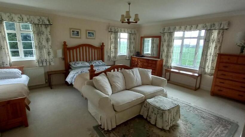 فندق Plumpton House