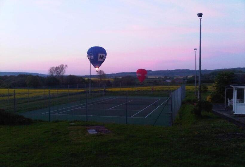 فندق Plumpton House