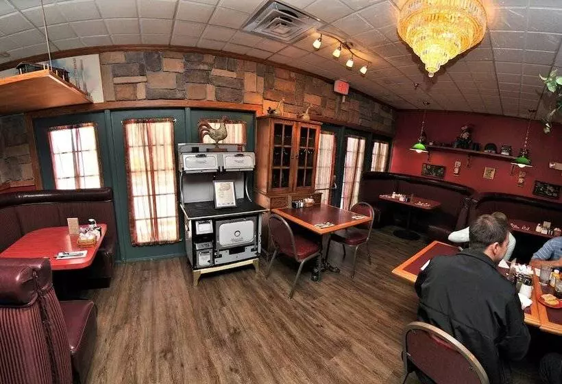 Prospector Hotel & Casino