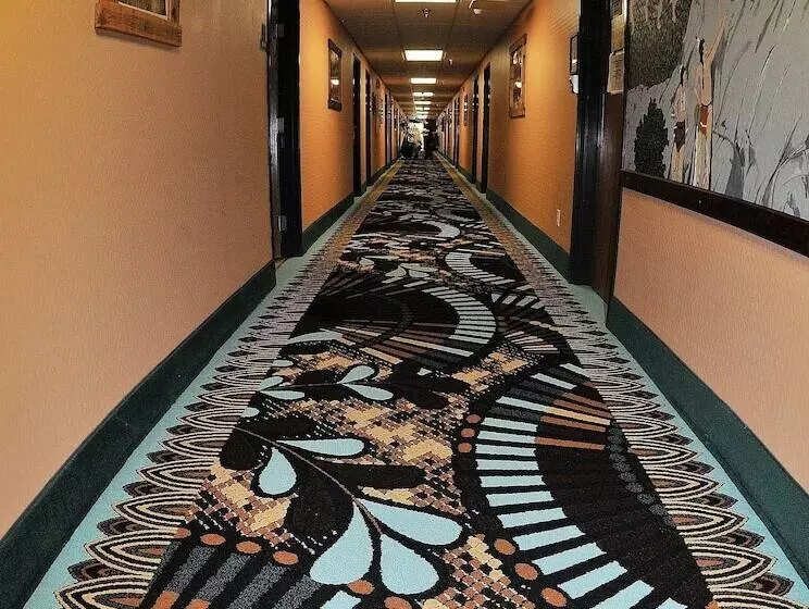 Prospector Hotel & Casino