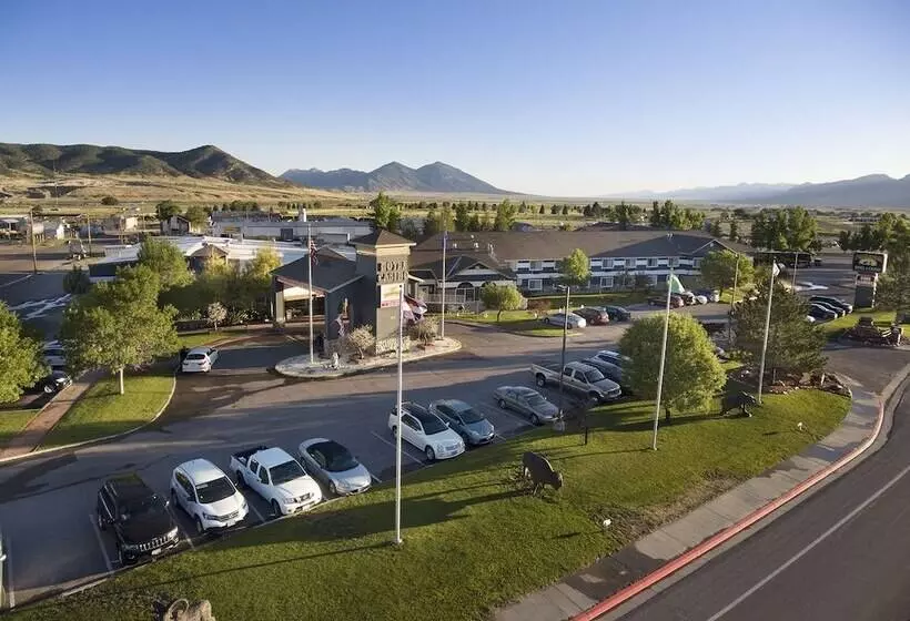 Prospector Hotel & Casino