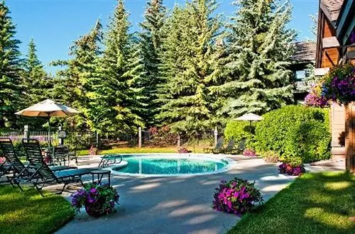 هتل Ridgepoint Townhomes