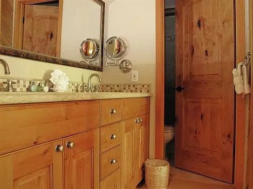 هتل Ridgepoint Townhomes