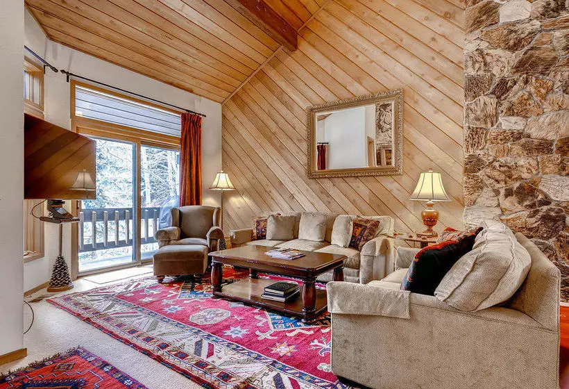 هتل Ridgepoint Townhomes