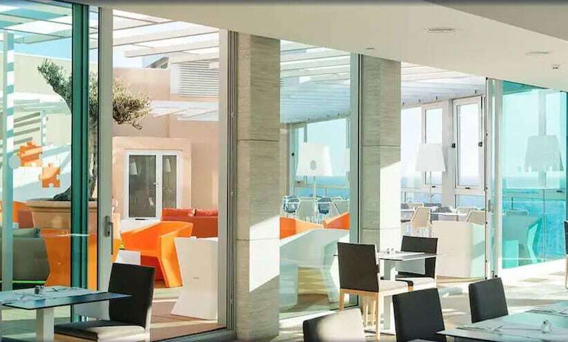 هتل Riviera Vista