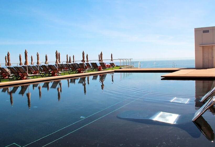 هتل Riviera Vista