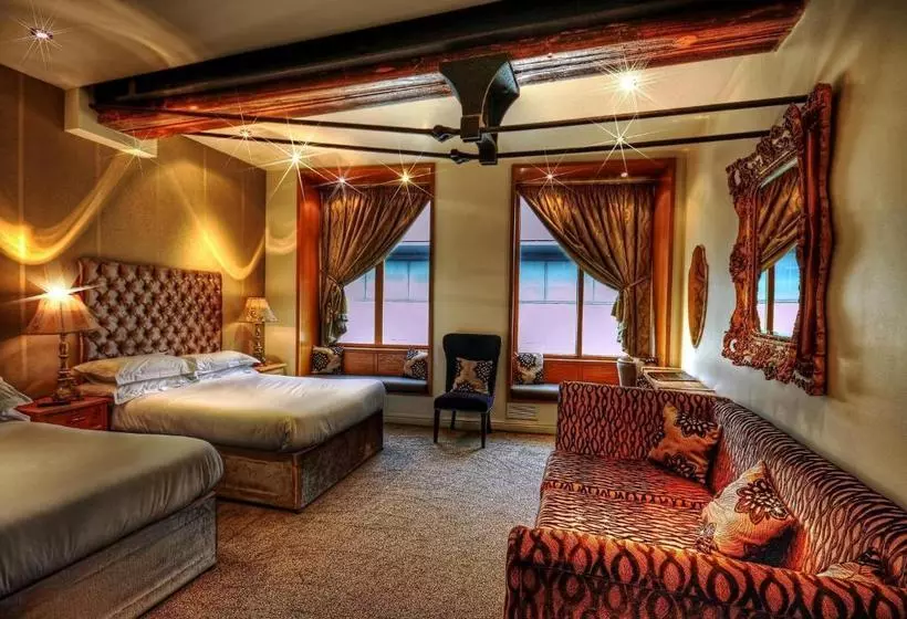 Отель Signature Living Apart