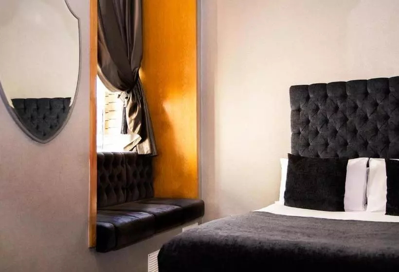 Отель Signature Living Apart