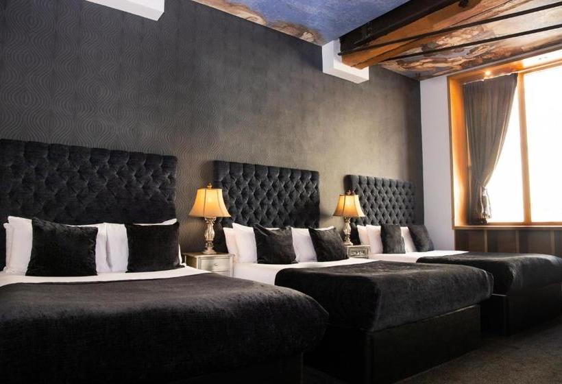 בית מלון כפרי Signature Living Apart