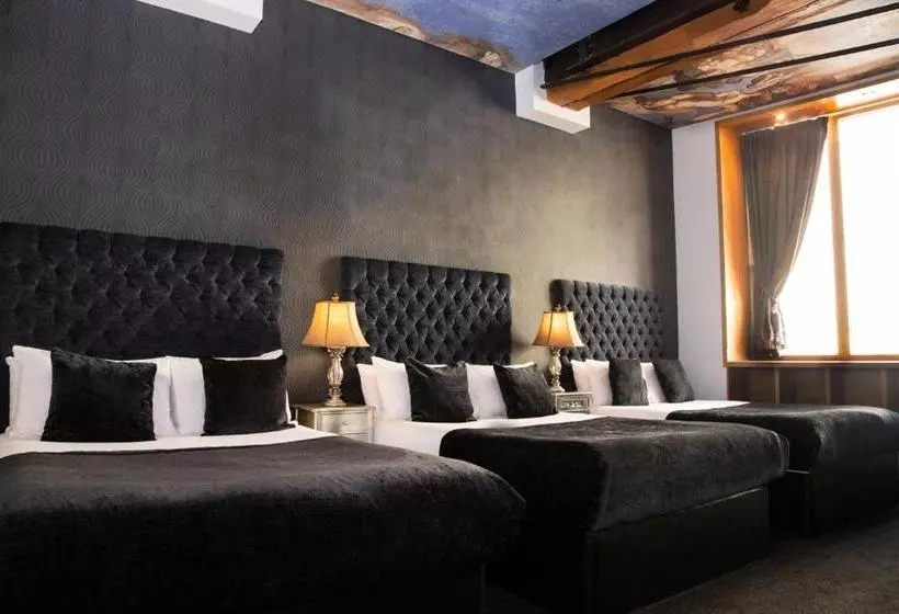 Отель Signature Living Apart