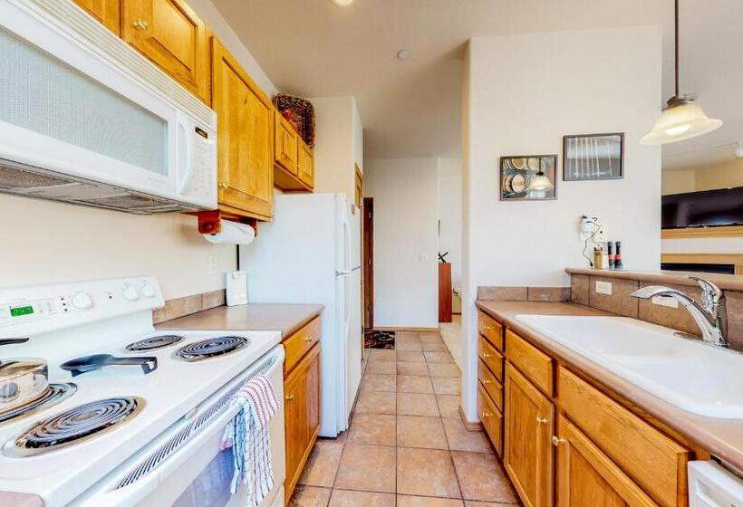 בית מלון כפרי Tarn Landing B7