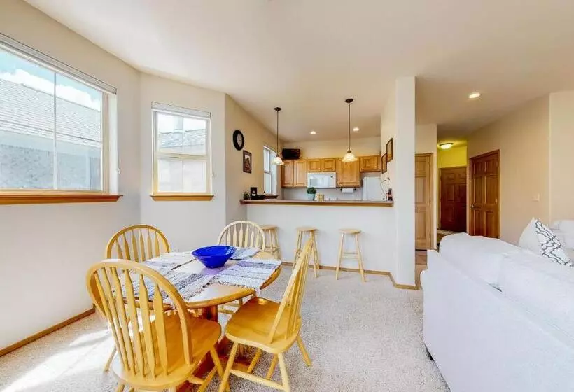 酒店 Tarn Landing B7