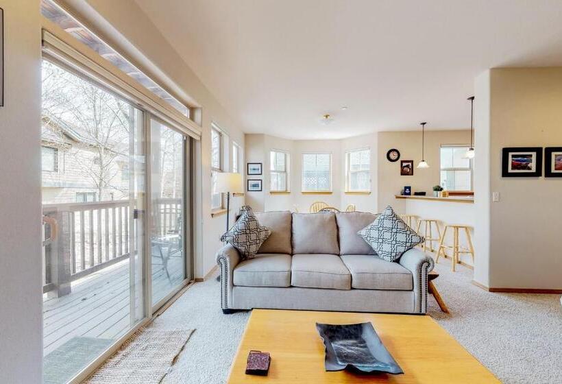 בית מלון כפרי Tarn Landing B7