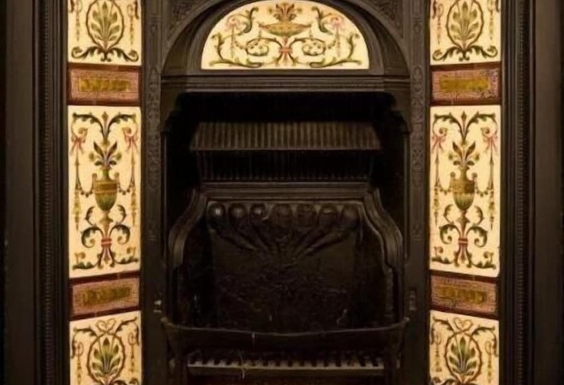 فندق The Coach House