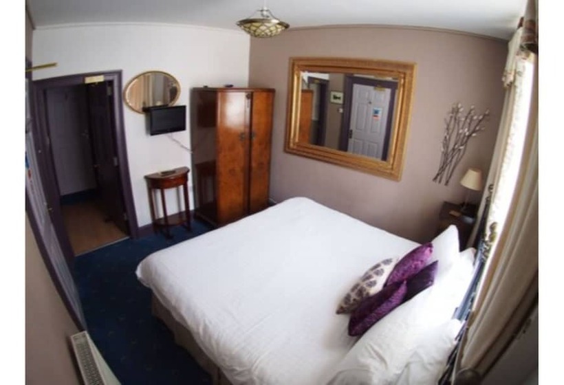 فندق The Coach House