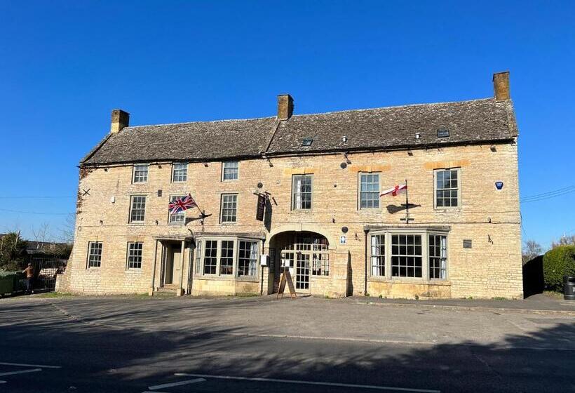 酒店 The Halford Bridge Inn