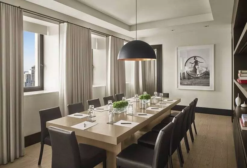 酒店 The New York Edition