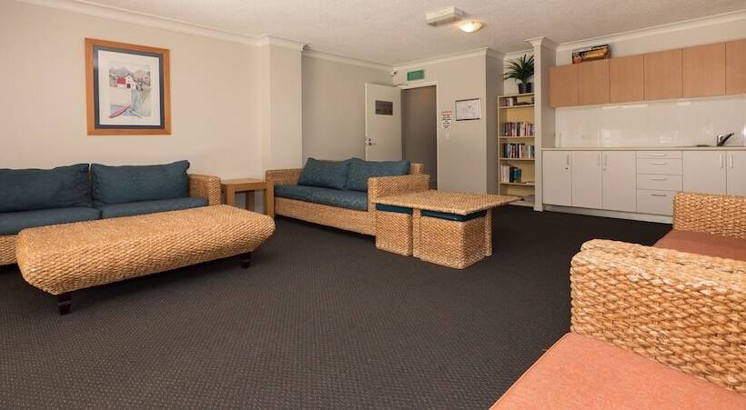 Inn On The Park Apartments