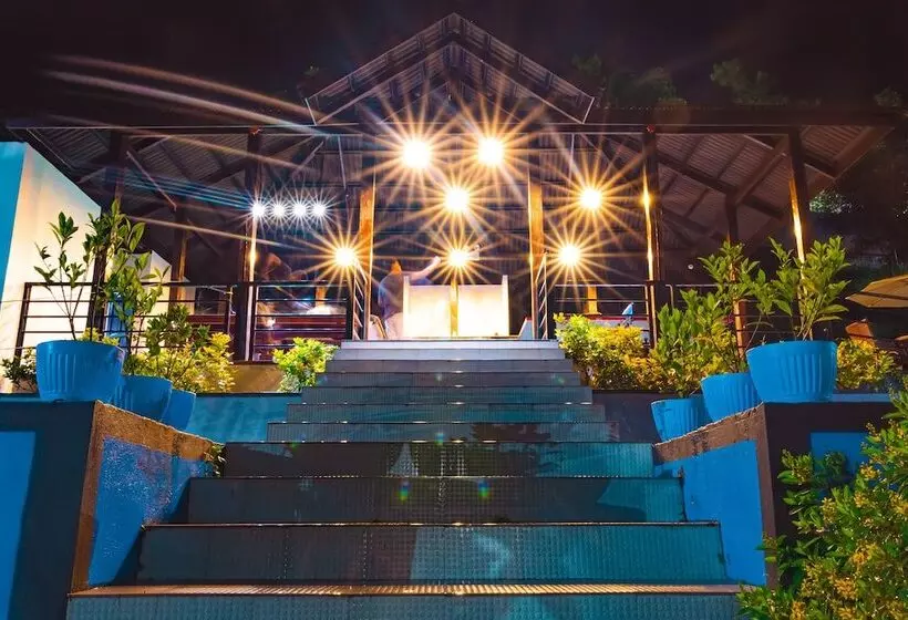 Marqis Sunrise Sunset Resort And Spa