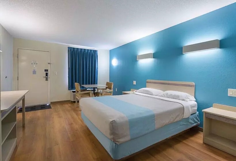 Motel 6 Bells, Tn Brownsville