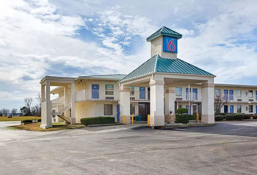 Motel 6 Bells, Tn Brownsville