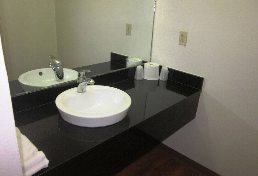 Motel 6 Bells, Tn   Brownsville