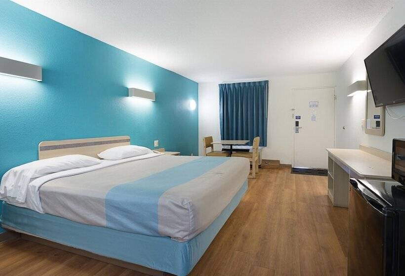 Motel 6 Bells, Tn   Brownsville