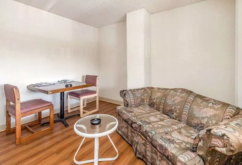 Motel 6 Clarkston Wa