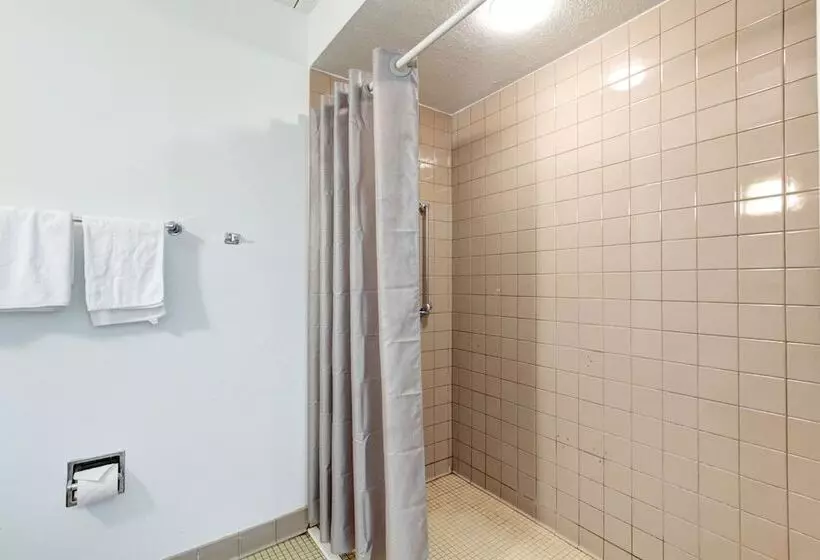 Motel 6 Portland, Me