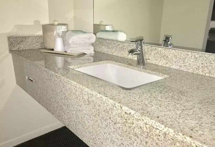 모텔 Budget Host Inn Florida City