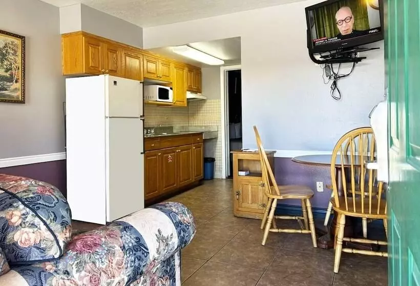 مُتل Coronada Inn & Suites