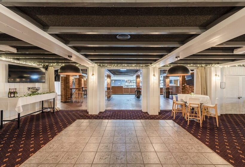 汽车旅馆  Panorama Bathurst