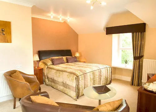 Majatalo West Vale Country House