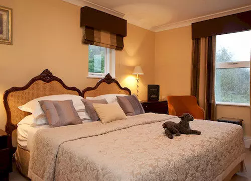 Majatalo West Vale Country House