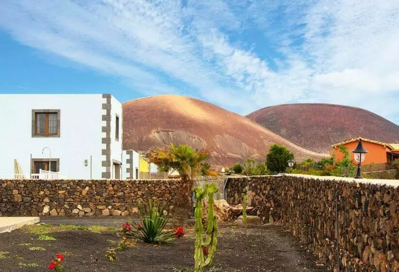 Курорт Villas & Apartamentos Tao Mazo