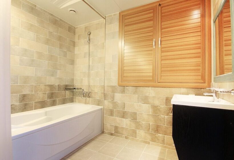 Gimje Toms Drive In Self Check In Motel