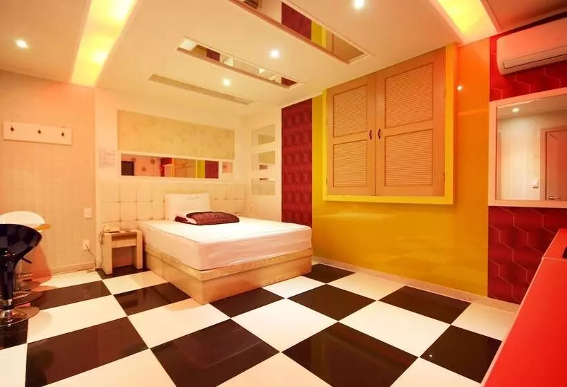 ホテル Gwangyang Anytell