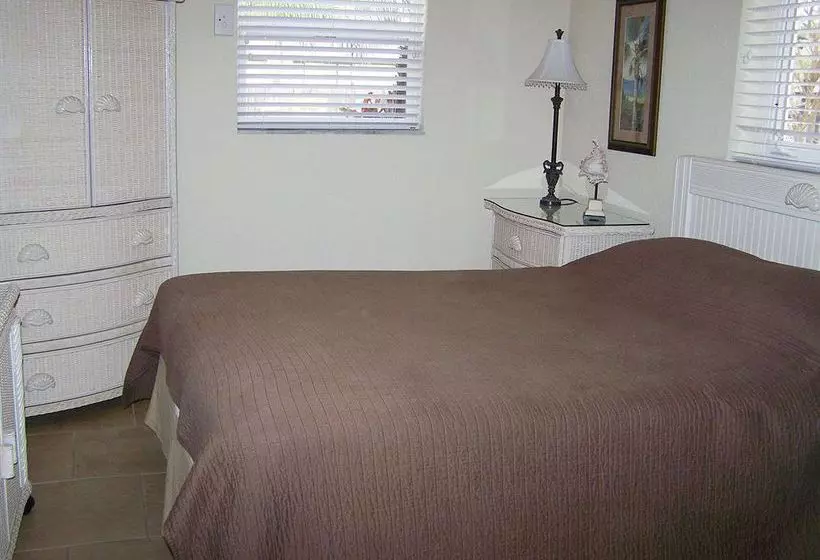 Coconut Villas Of Dunedin